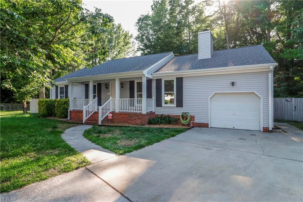 3936 Hardwood LN, PORTSMOUTH VA 23703