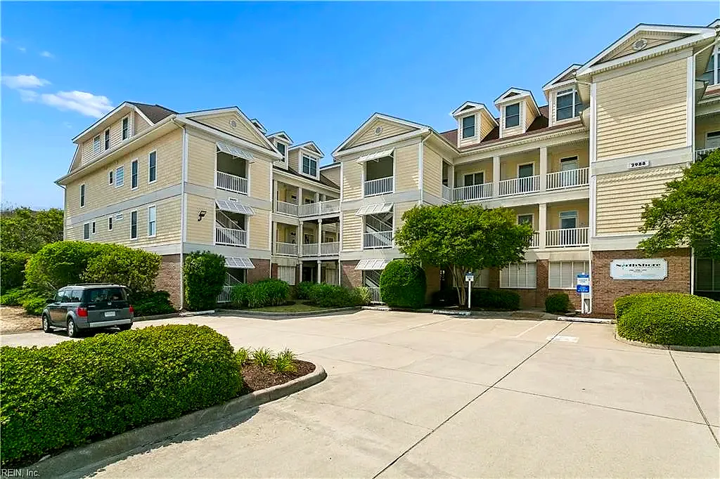 2992 Shore Dr #304, Virginia Beach — photo