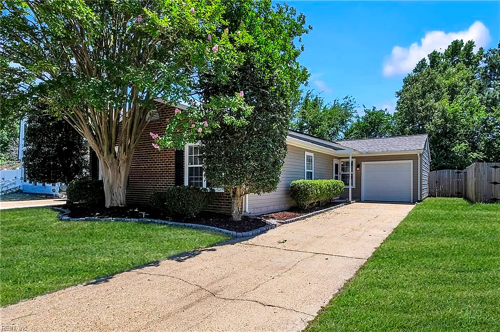 1119 Kings Mill Ct, Chesapeake — photo