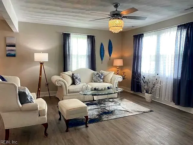 333 N Birdneck Rd, Virginia Beach — photo
