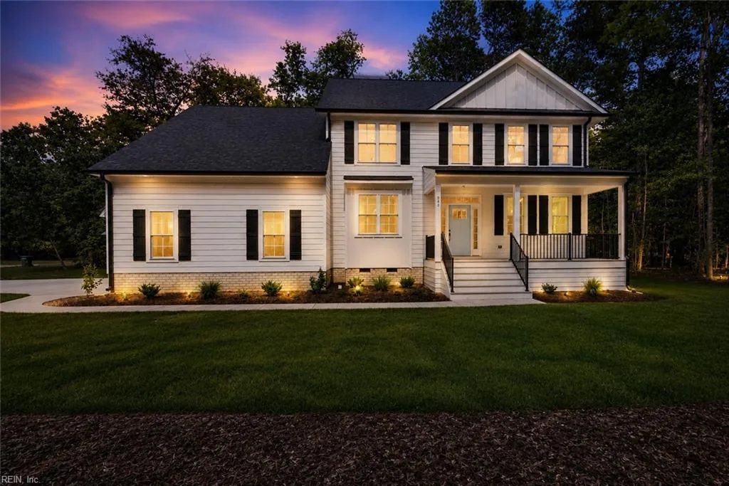 940 Dare RD, YORKTOWN VA 23692