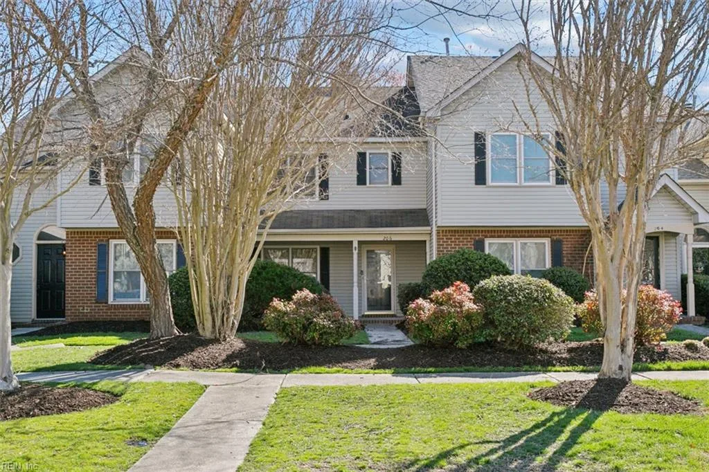 206 Alder Wood DR, HAMPTON VA 23666