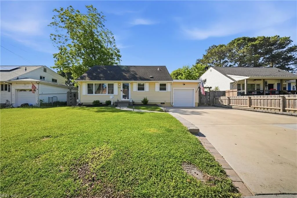1333 Gabriel DR, NORFOLK VA 23502