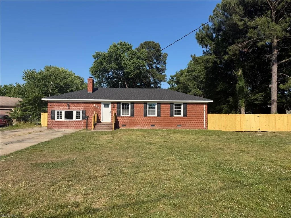 421 Morrison AVE, NEWPORTNEWS VA 23601
