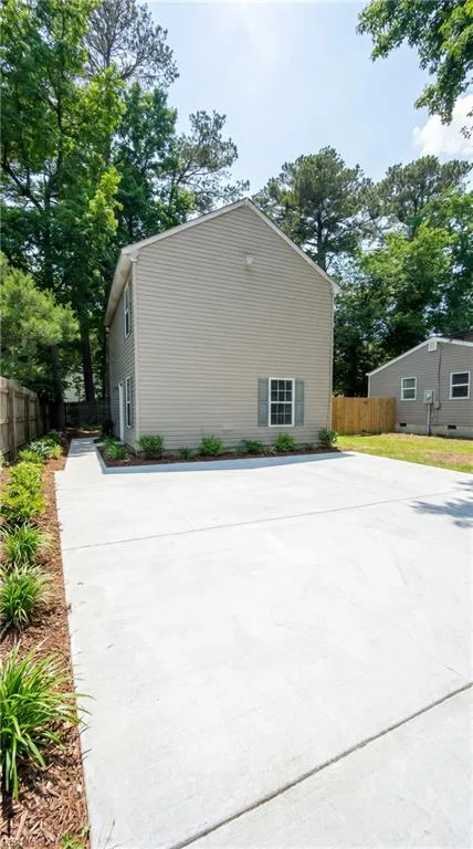 739 S Rosemont RD, VIRGINIABEACH VA 23452