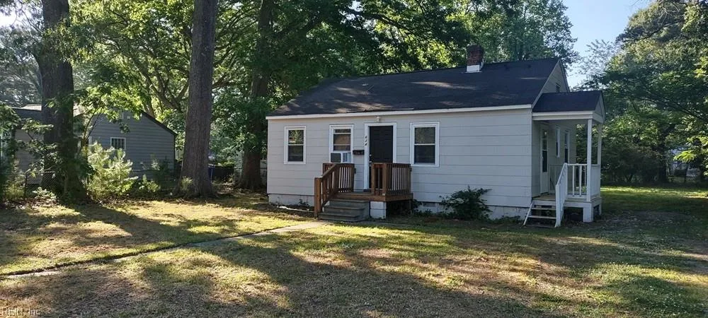 634 72nd ST, NEWPORTNEWS VA 23605