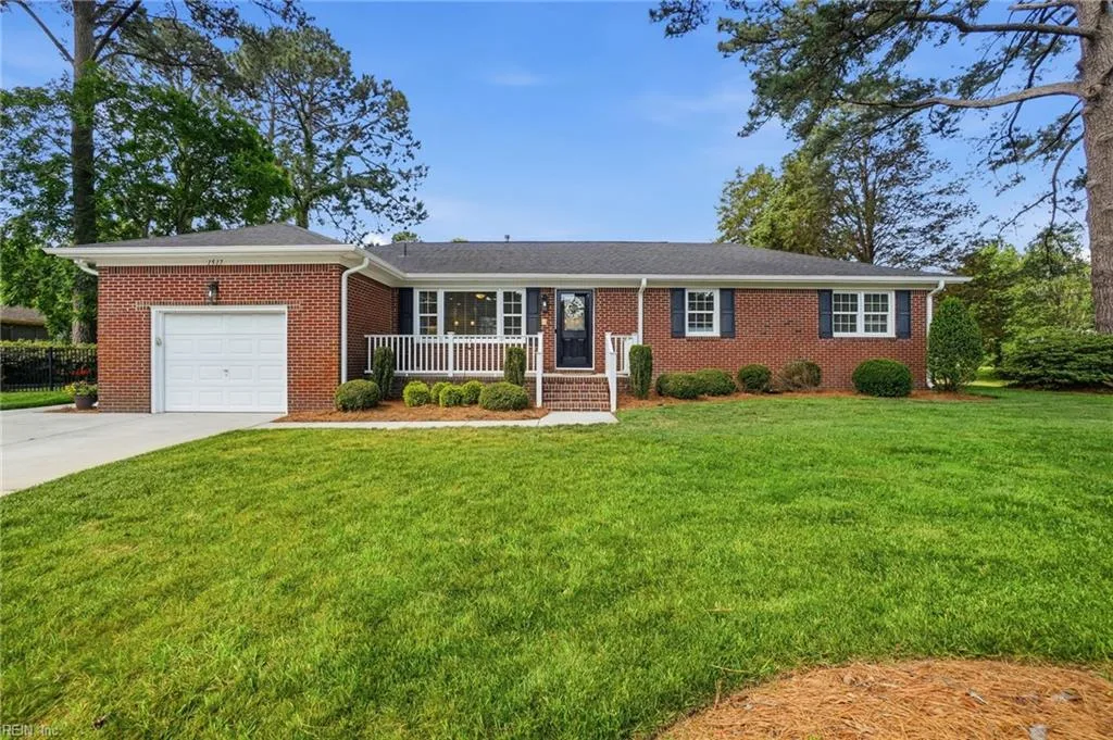 1517 Custom ST, VIRGINIABEACH VA 23454