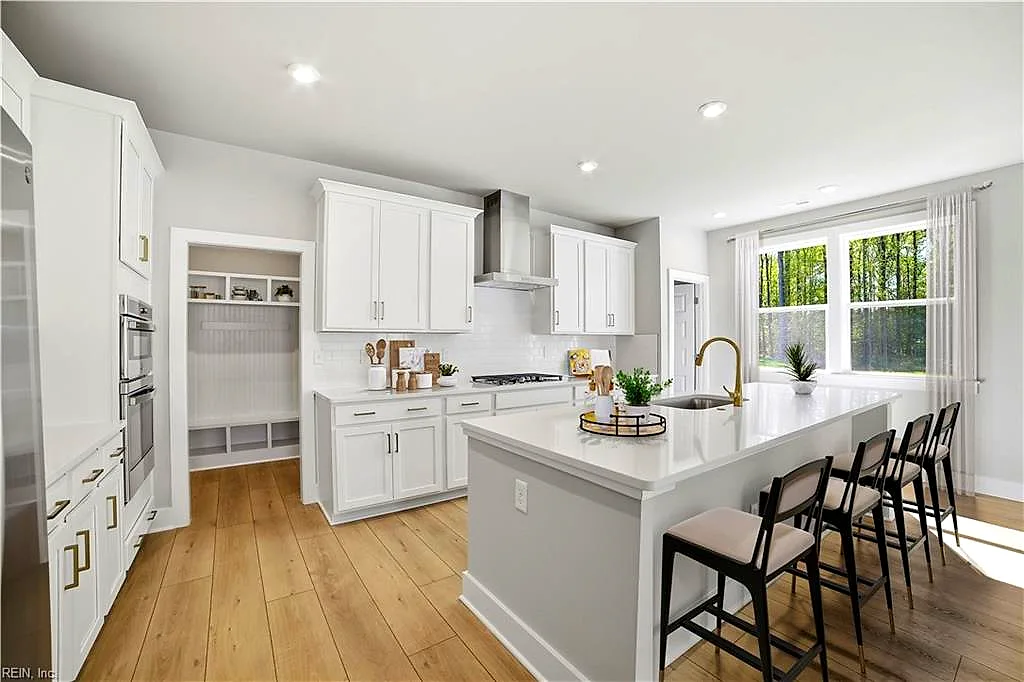 1402 Wharf Hill Dr, Smithfield — photo