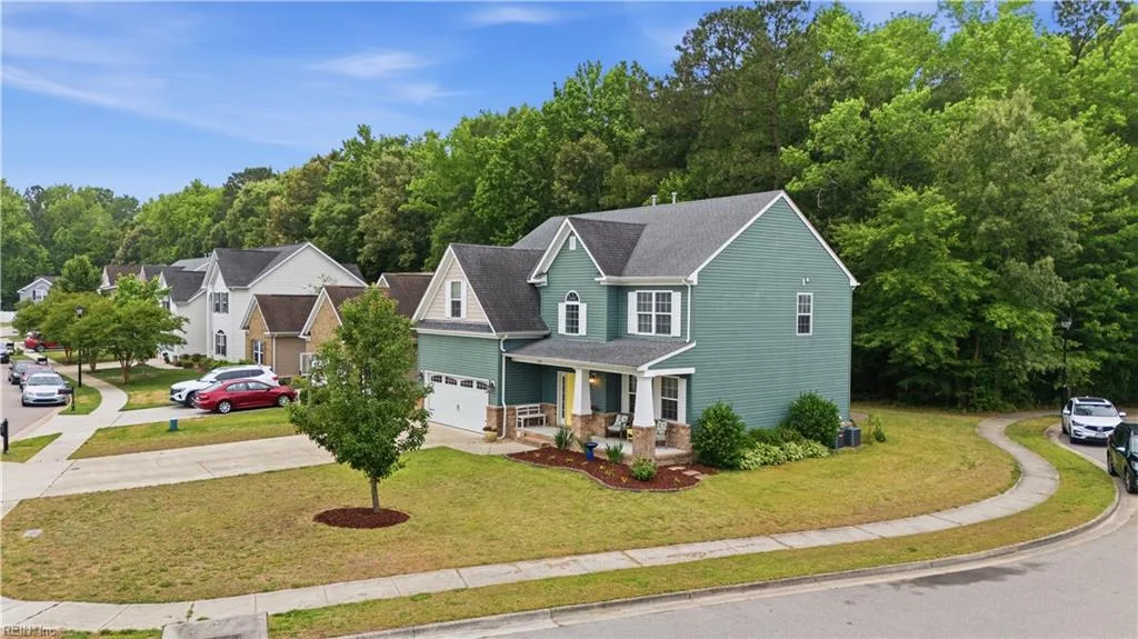 800 Aaron Culbreth CT, CHESAPEAKE VA 23322