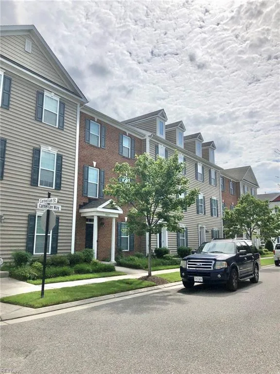 4805 Carnelian WAY, VIRGINIABEACH VA 23462