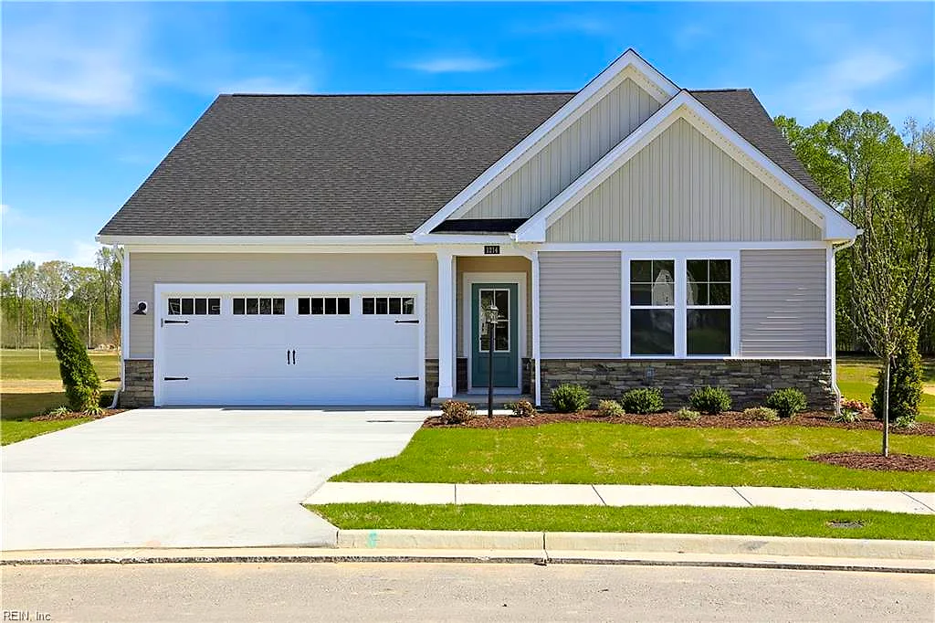 1214 Wharf Hill DR, SMITHFIELD VA 23430