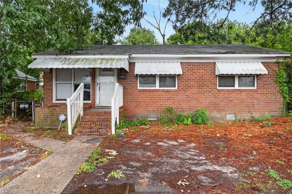 2315 Myrtle AVE, NORFOLK VA 23504