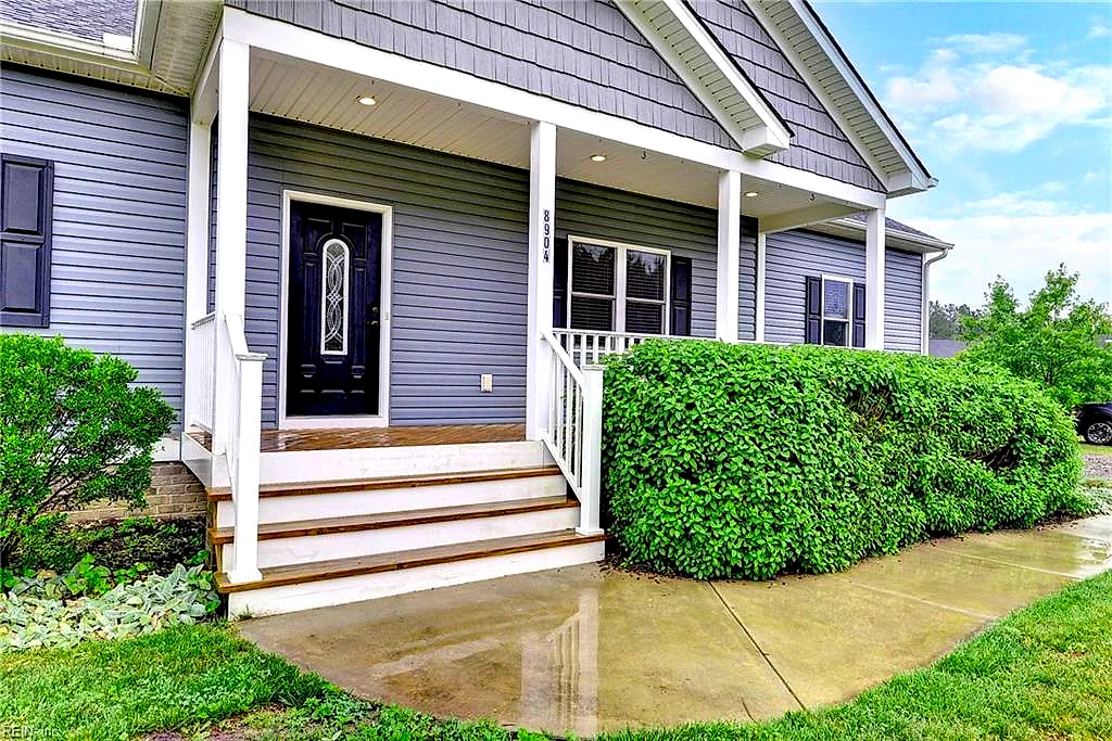 8904 Rock Cedar Rd, New Kent — photo
