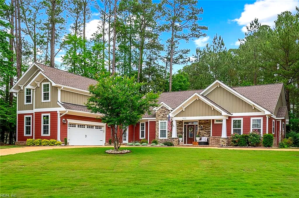 1400 Cypress Creek PW, SMITHFIELD VA 23430