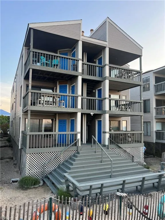 1904 E Ocean View AVE #E, NORFOLK VA 23503