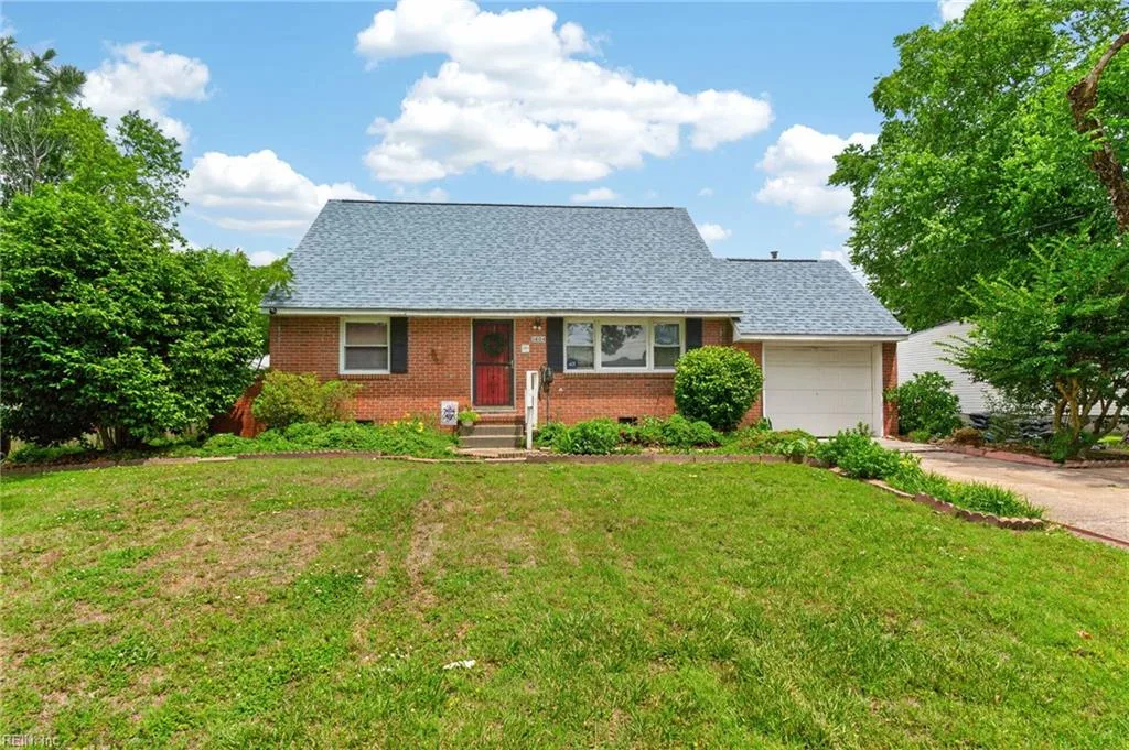 5624 Comanche RD, VIRGINIABEACH VA 23462