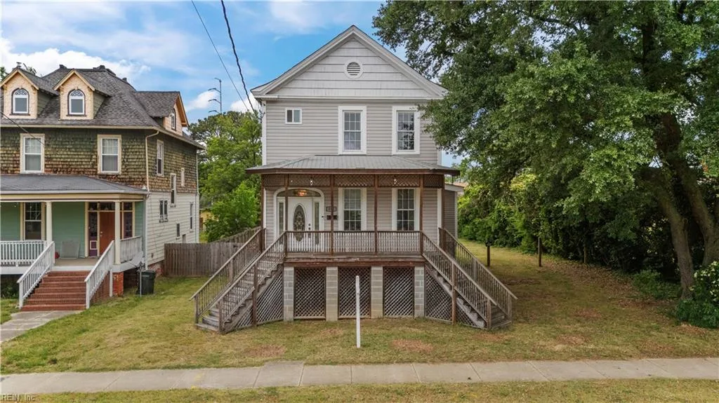 421 E Pembroke AVE, HAMPTON VA 23669