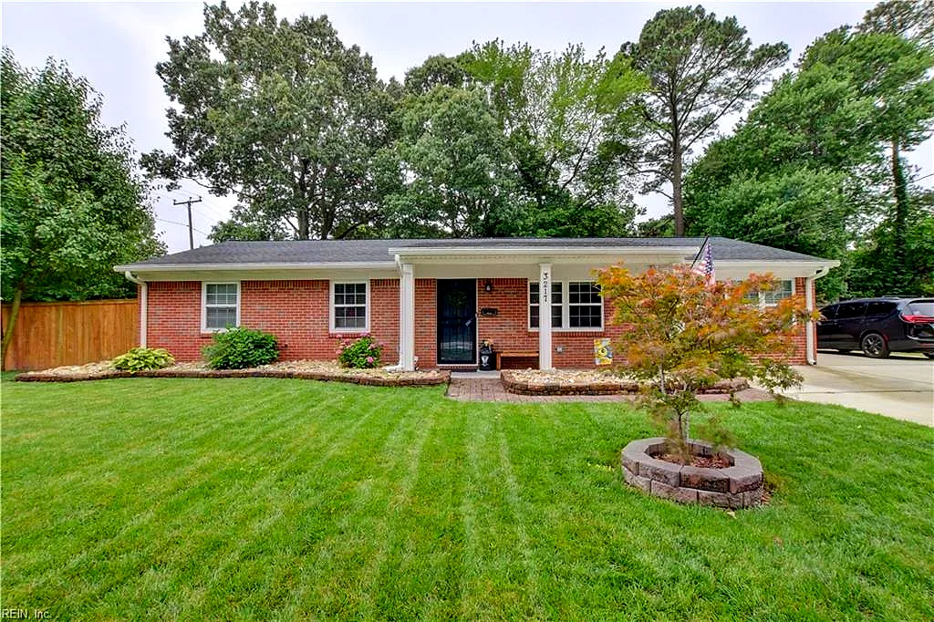 3217 Bow Creek Blvd, Virginia Beach — photo