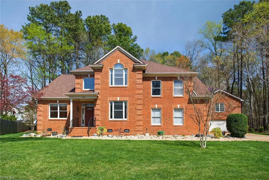 111 Leyland CT, YORKTOWN VA 23693