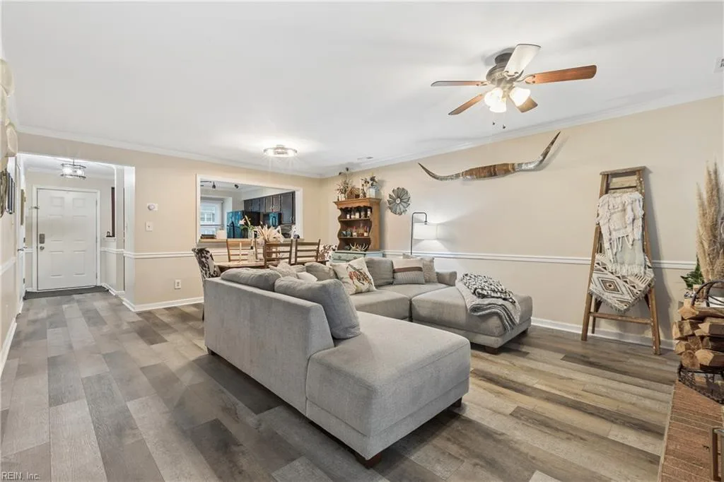 119 Kingsbridge LN, YORKTOWN VA 23692