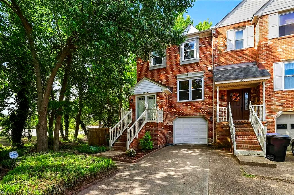 1529 Brenland Cir, Virginia Beach — photo