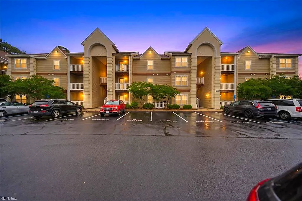 404 Egret Lndg #304, Virginia Beach — photo