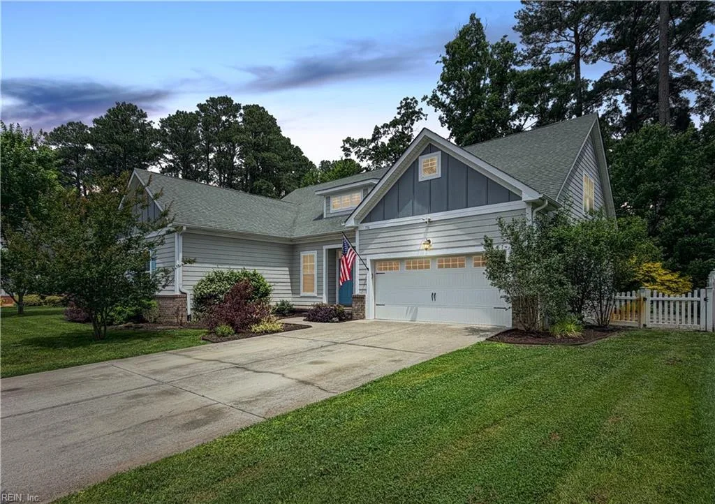 716 River Hollow CT, CHESAPEAKE VA 23320