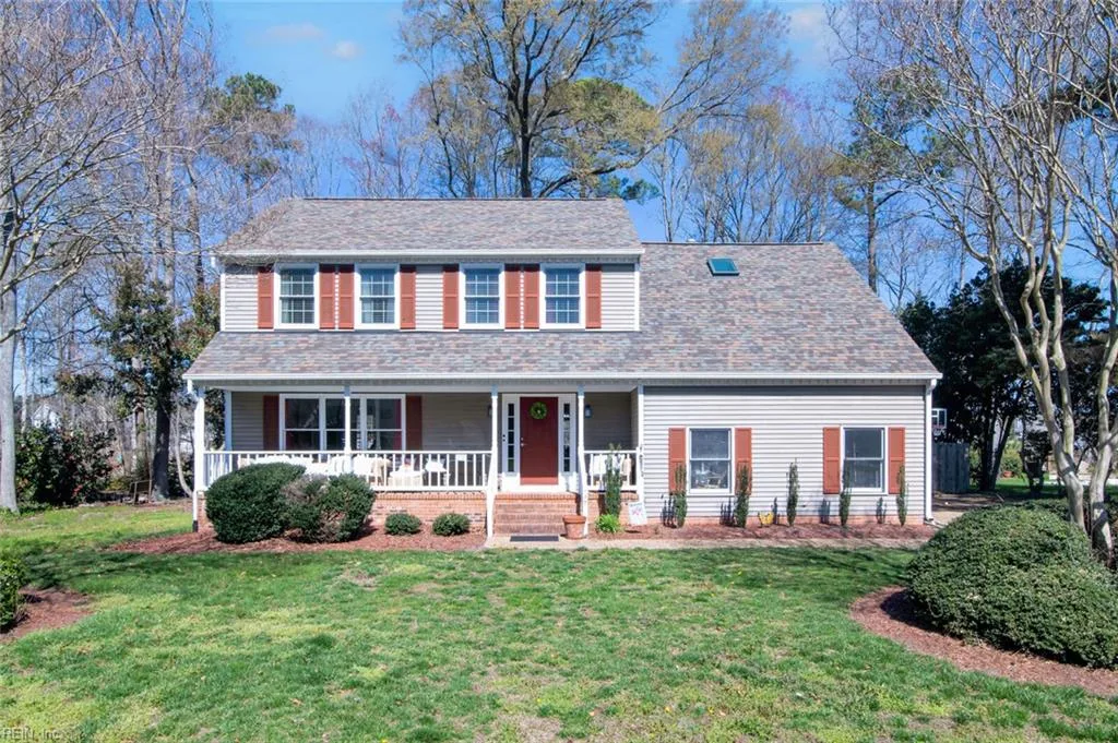 129 Stone Lake CT, YORKTOWN VA 23693