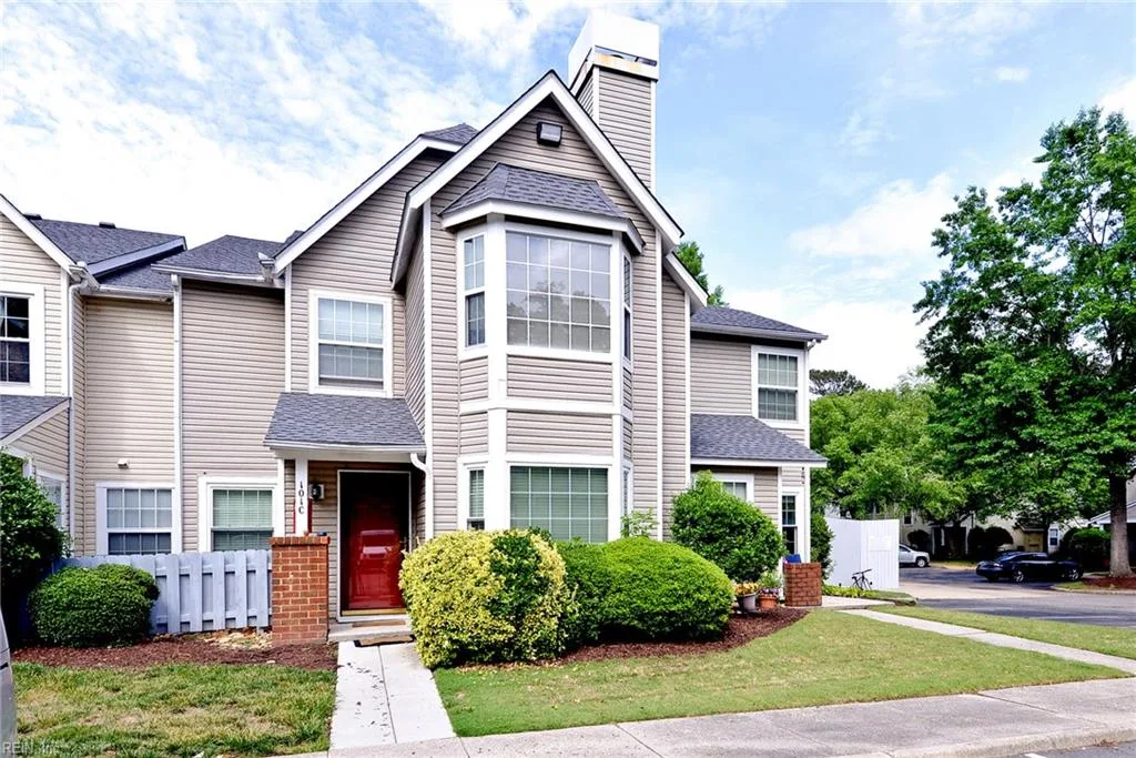 101 Windsor LN #C, WILLIAMSBURG VA 23185