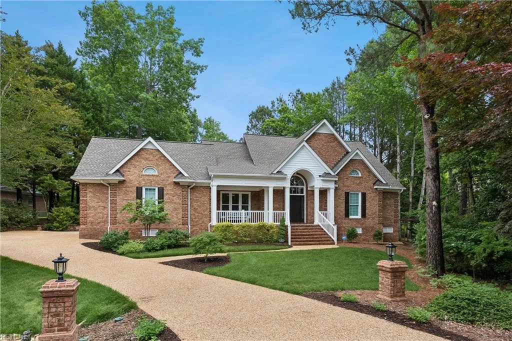 121 Blacklake NONE, WILLIAMSBURG VA 23188