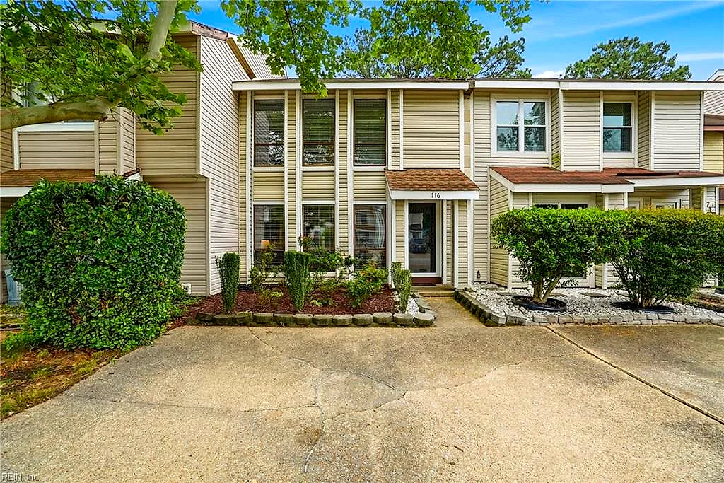 716 Woodbox Dr, Virginia Beach — photo
