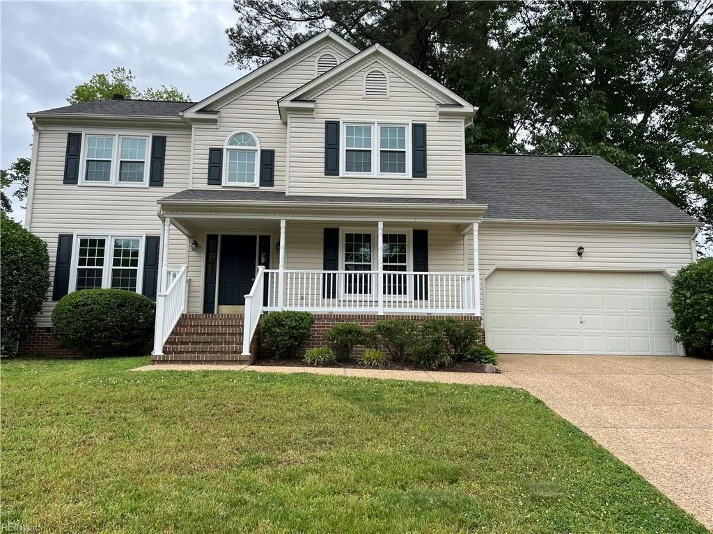 117 Larkin RN, YORKTOWN VA 23692