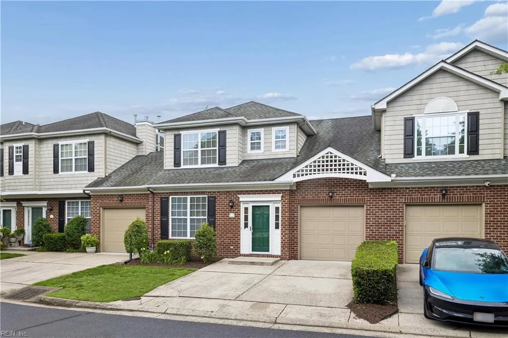 1517 Penton MEWS, CHESAPEAKE VA 23320