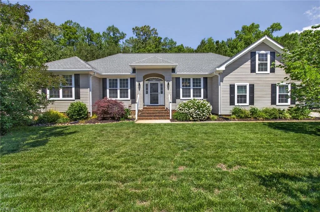 3816 River Oak CIR, VIRGINIABEACH VA 23456