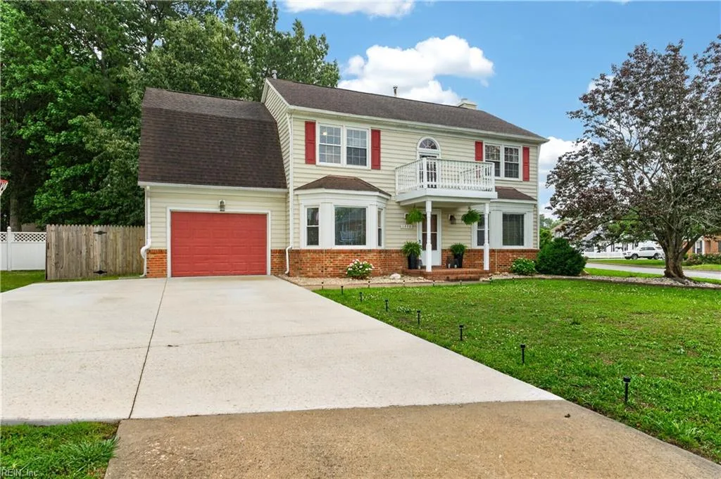 1440 New Mill DR, CHESAPEAKE VA 23322