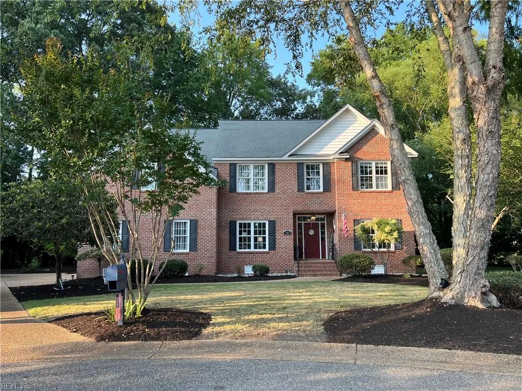 106 Fisher CT, SEAFORD VA 23696