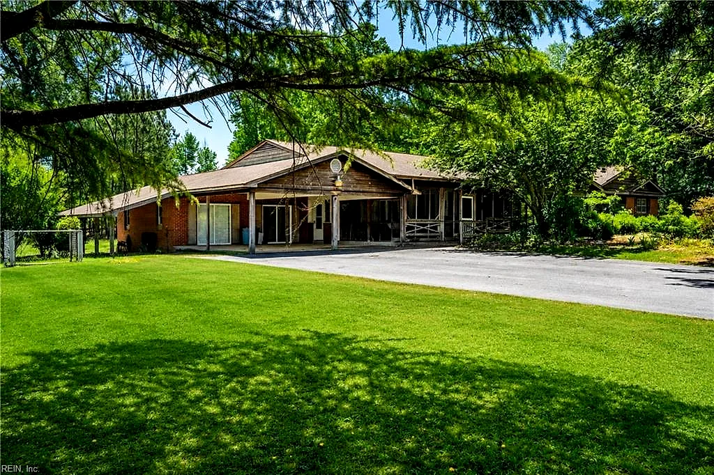 9147 Farys Mill Rd, Gloucester — photo