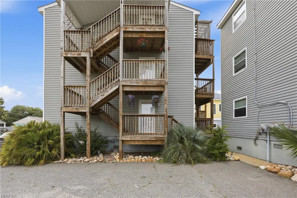 1522 Chela AVE #A2, NORFOLK VA 23503