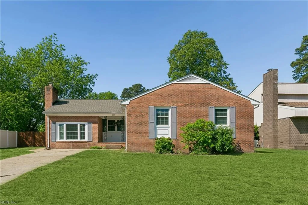 207 Telford DR, NEWPORTNEWS VA 23602