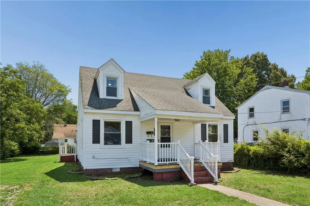 504 Highland AVE, HAMPTON VA 23661