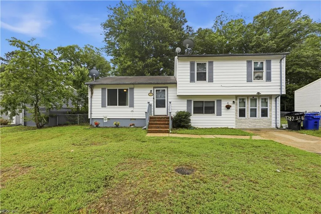 3787 Towne Point RD, PORTSMOUTH VA 23703