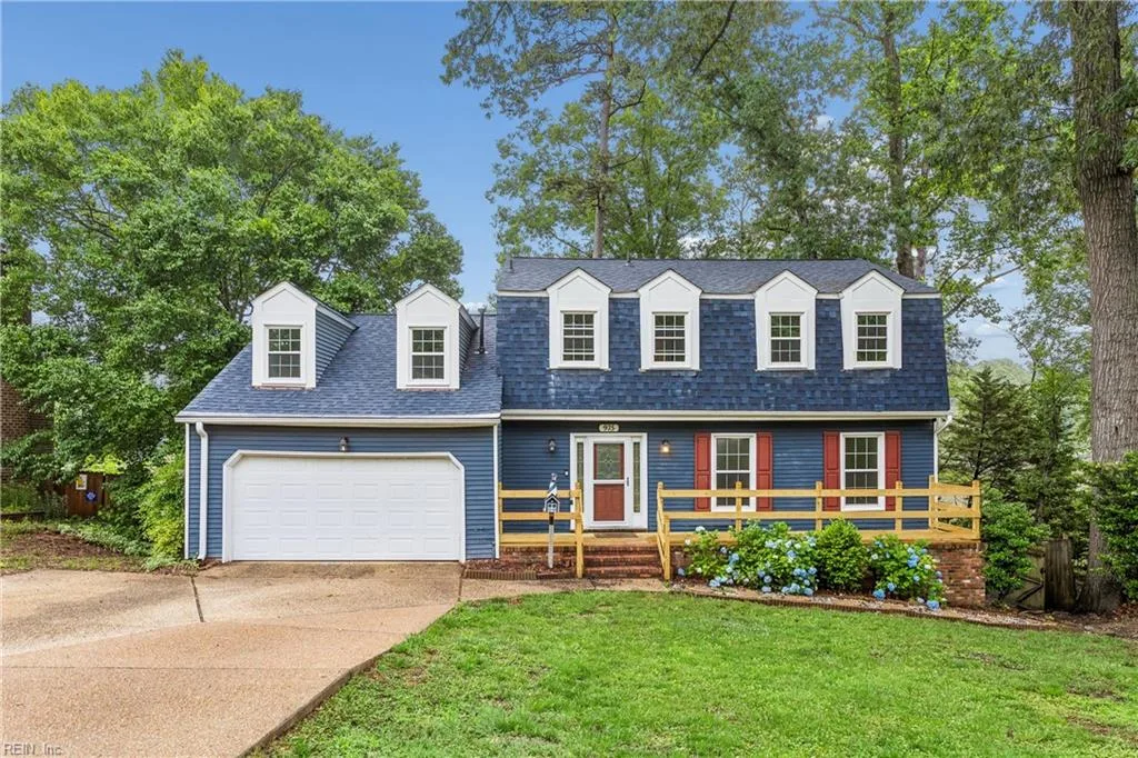 975 Lacon DR, NEWPORTNEWS VA 23608