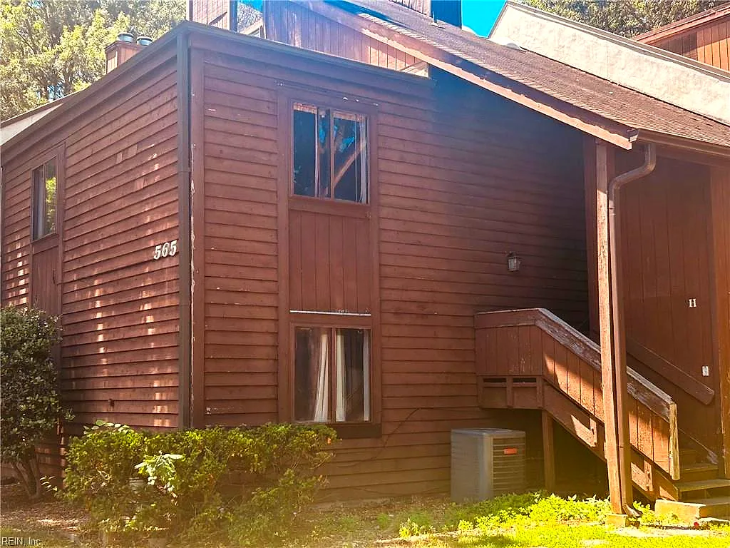 565 Ayrshire Way #H, Newport News — photo