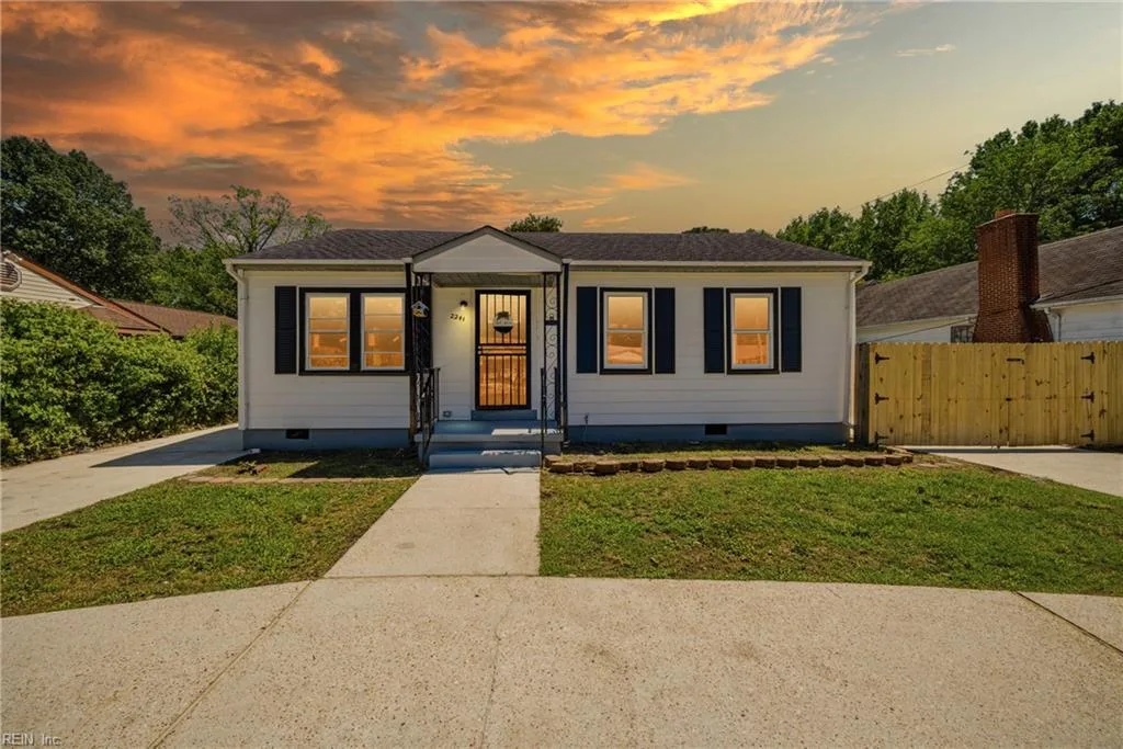 2241 Tennessee DR, CHESAPEAKE VA 23323
