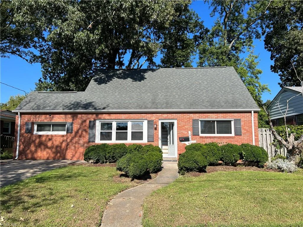 9441 Willow Ct, Norfolk — photo