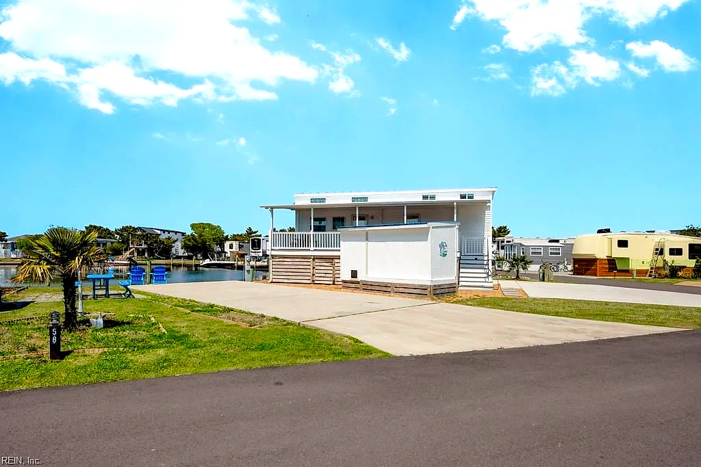 3665 Sandpiper RD #58, VIRGINIA BEACH VA 23456