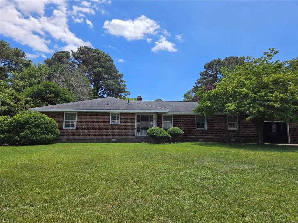 108 Stonehurst RD, HAMPTON VA 23669