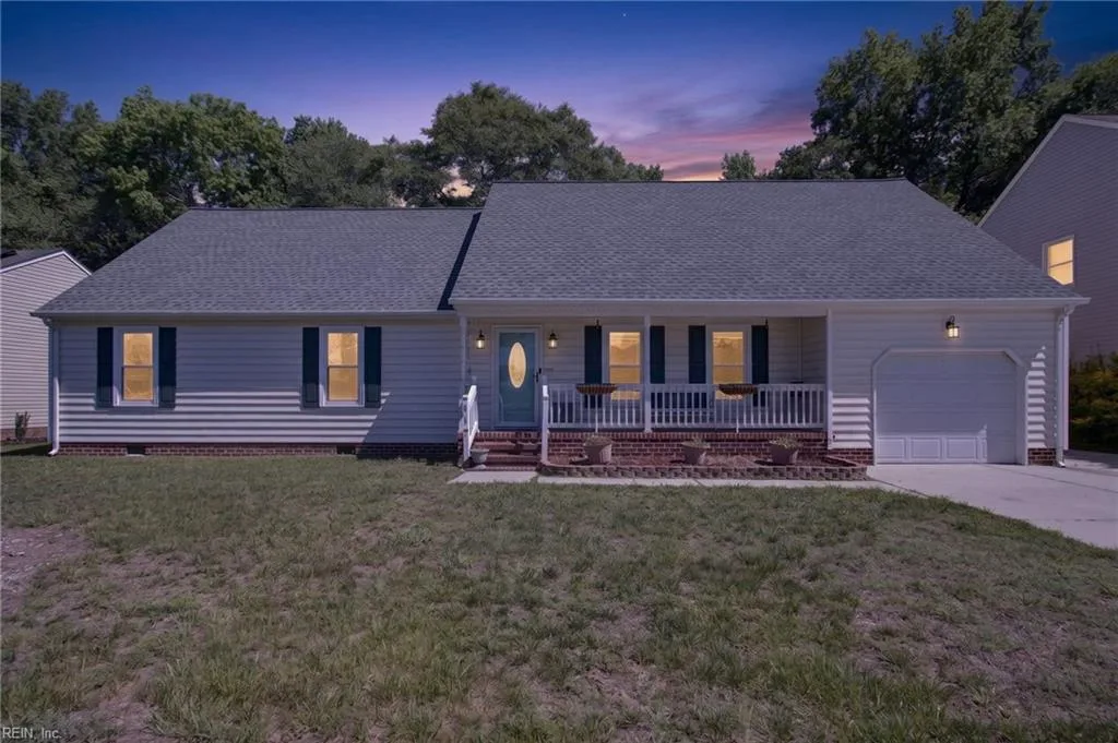 412 Weeping Cedar TRL, CHESAPEAKE VA 23323