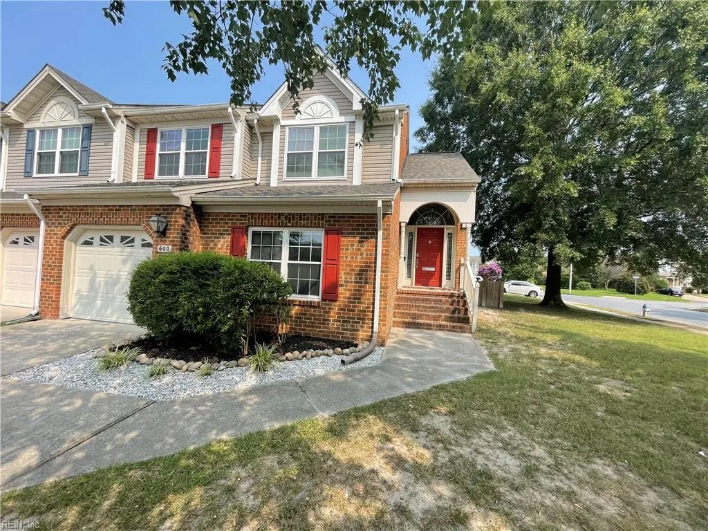 600 Windmill PT, CHESAPEAKE VA 23322