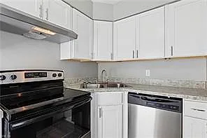 1029 Green St, Portsmouth — photo